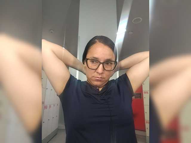 KattyLatina live cam on BongaCams