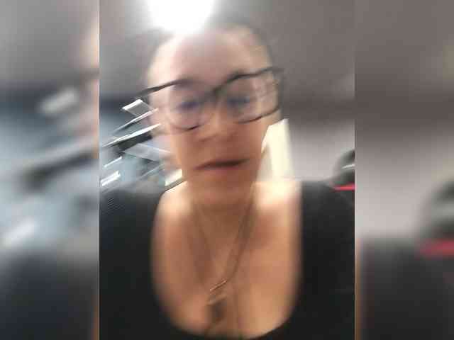KattyLatina webcam