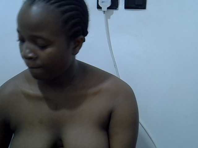 Barbie-Vee live cam on BongaCams
