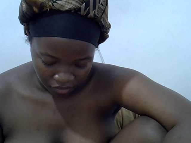 Barbie-Vee live cam on BongaCams