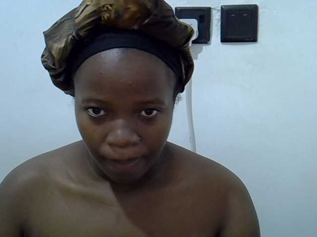 Barbie-Vee live cam on BongaCams