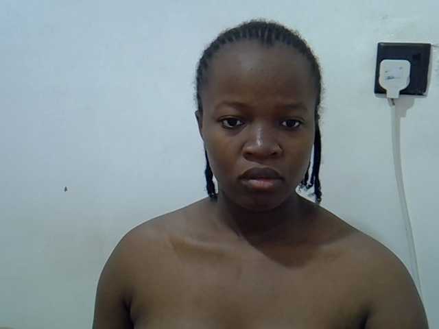 Barbie-Vee live cam on BongaCams
