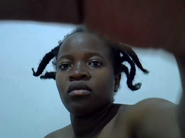 Barbie-Vee live cam on BongaCams
