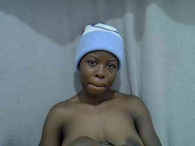 Hot-Jazmin