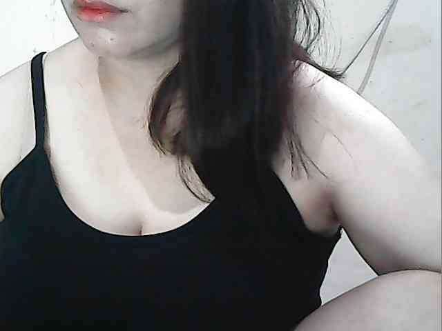 hotbabyasian webcam