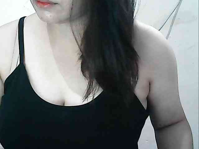 hotbabyasian webcam