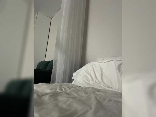 IRAONIC live cam