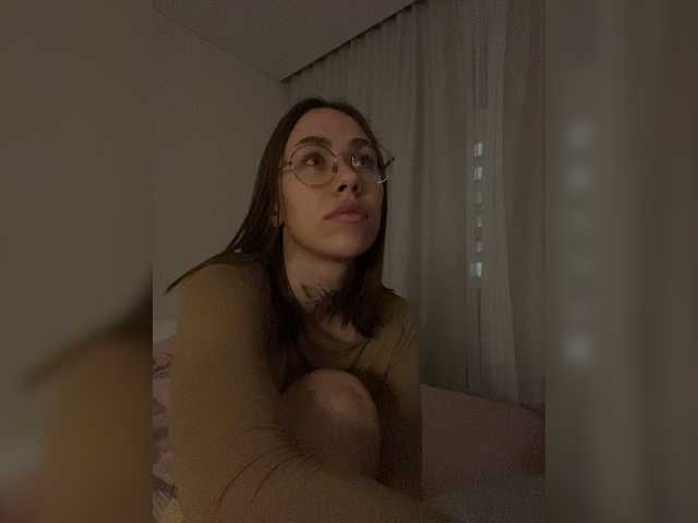 IRAONIC live cam on BongaCams