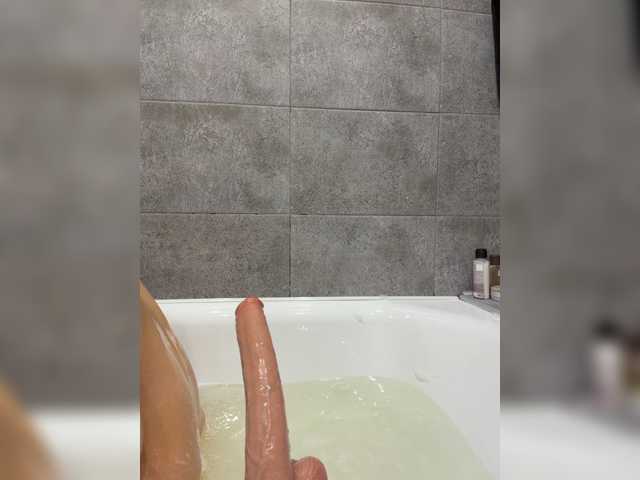 v_-_-_v
