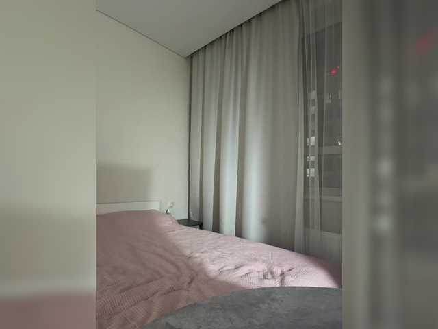 IRAONIC live cam on BongaCams