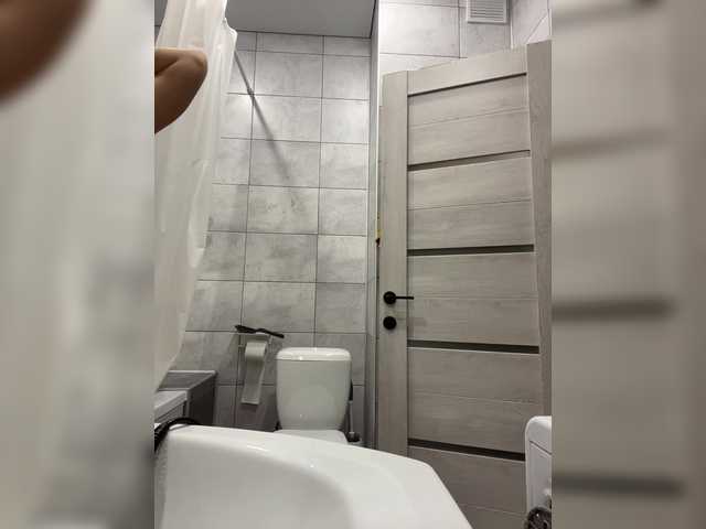 IRAONIC live cam on BongaCams