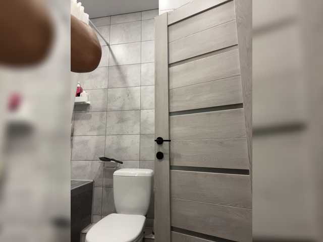 v_-_-_v