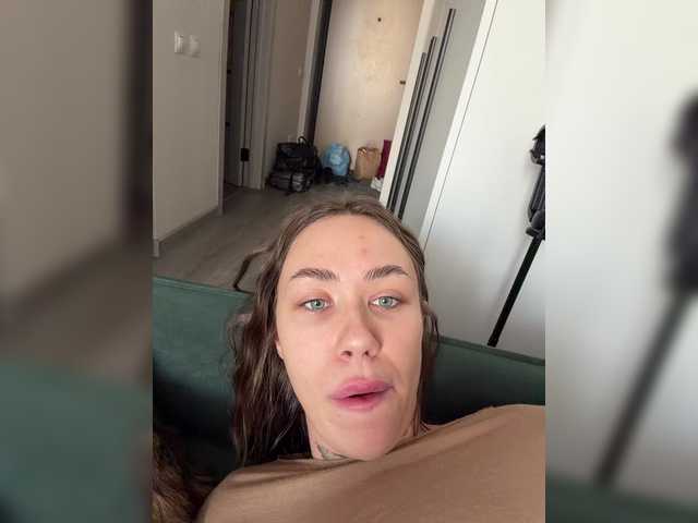 v_-_-_v