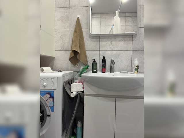 IRAONIC live cam on BongaCams