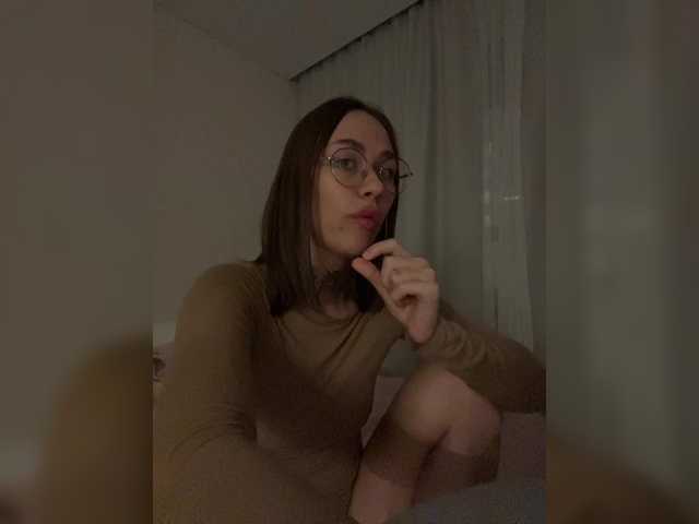 IRAONIC live cam on BongaCams