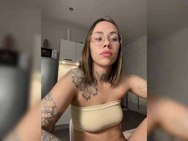 cam2cam chat IRAONIC