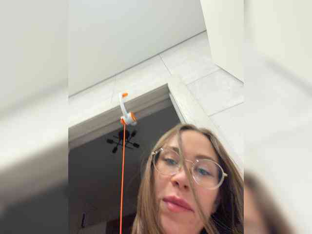 v_-_-_v