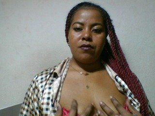 Barbie12's Live Webcam