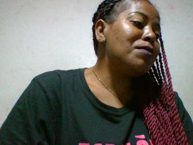 Barbie12 live cam on BongaCams