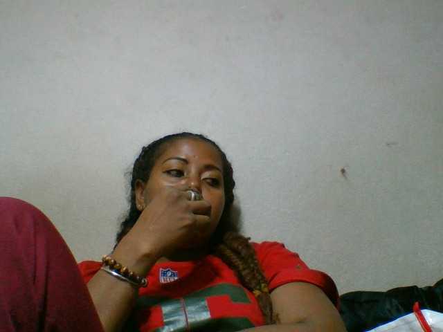 Barbie12 live cam on BongaCams
