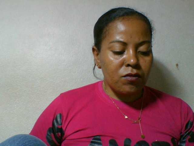 Barbie12 live cam on BongaCams