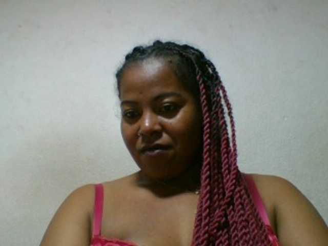 Barbie12 live cam on BongaCams