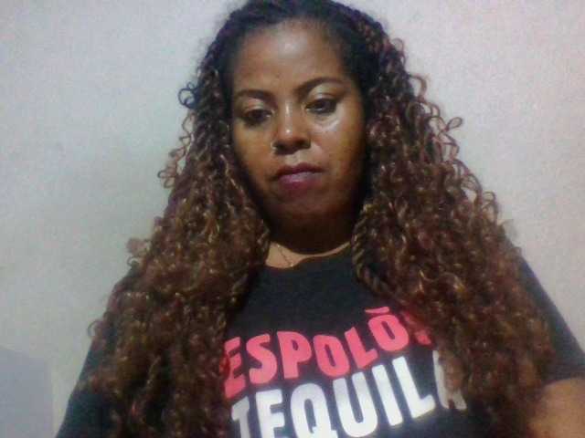 Barbie12 live cam on BongaCams