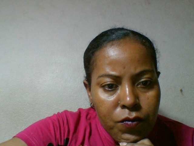 Barbie12 live cam on BongaCams