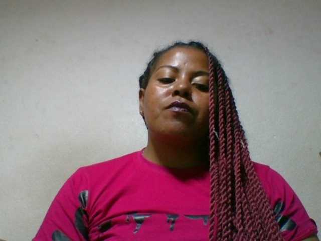 Barbie12 live cam on BongaCams