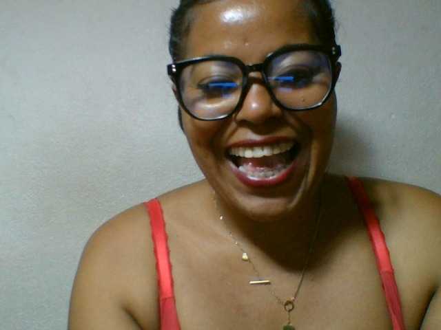 Barbie12 live cam on BongaCams