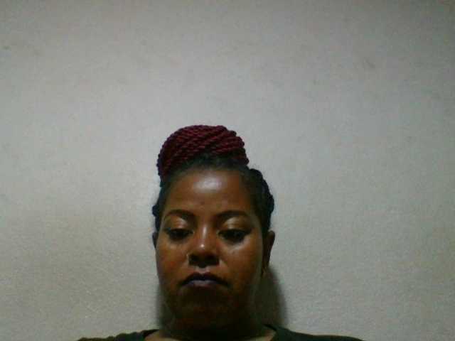 Barbie12 live cam on BongaCams