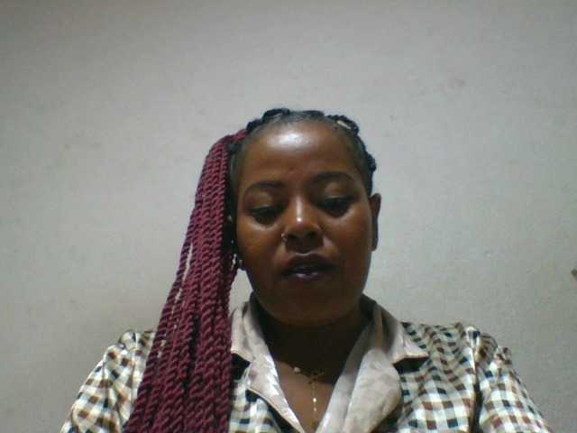Barbie12 live cam on BongaCams