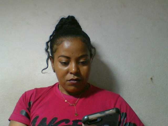 Barbie12 live cam on BongaCams