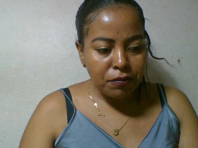 Barbie12 live cam on BongaCams