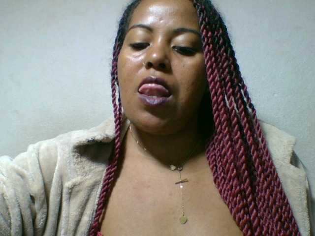 Barbie12 live cam on BongaCams