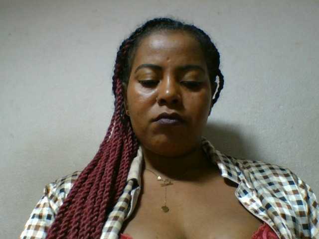 Barbie12 live cam on BongaCams
