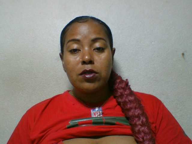Barbie12 live cam on BongaCams