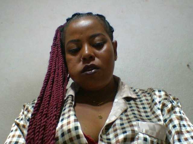 Barbie12 live cam on BongaCams