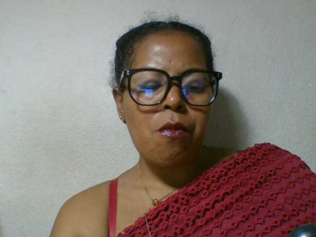 Barbie12 live cam on BongaCams