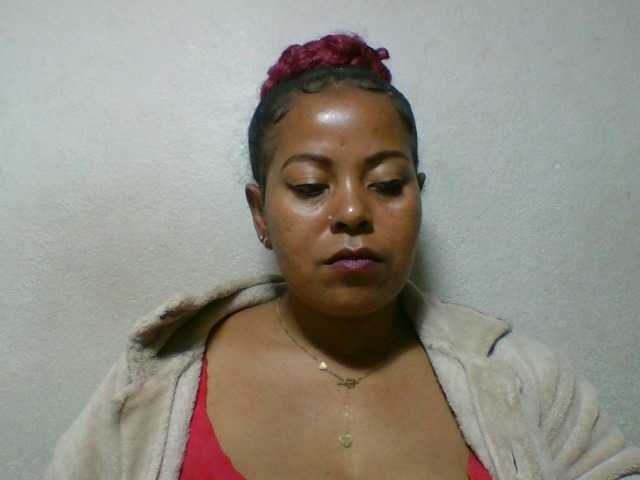 Barbie12 live cam on BongaCams