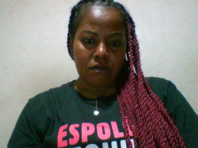 Barbie12 live cam on BongaCams