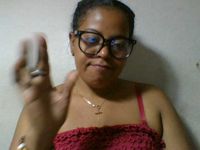 Barbie12 live cam on BongaCams