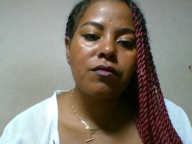 Barbie12 live cam on BongaCams