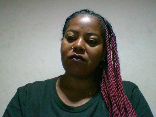 Barbie12 live cam on BongaCams