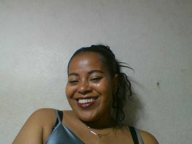 Barbie12 live cam on BongaCams