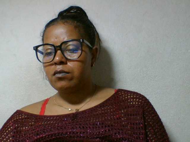 Barbie12 live cam on BongaCams