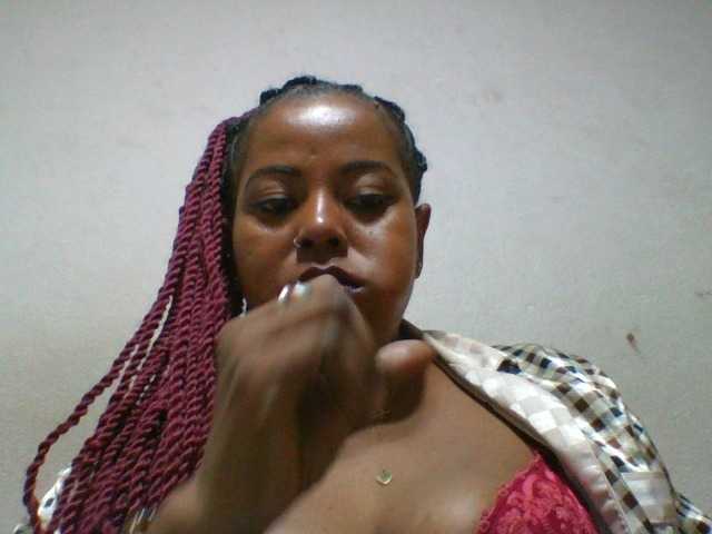 Barbie12 live cam on BongaCams