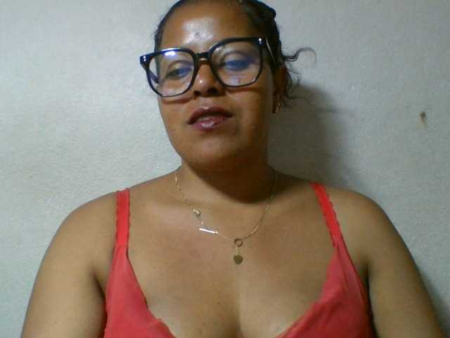 Barbie12 live cam preview
