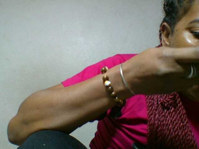 Barbie12 live cam on BongaCams