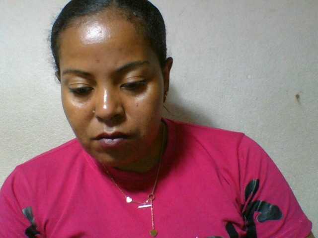 Barbie12 live cam on BongaCams